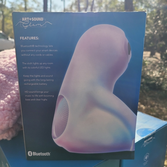 Sloth Bluetooth Wireless Multicolored Lights Speaker - Picture 6 of 6